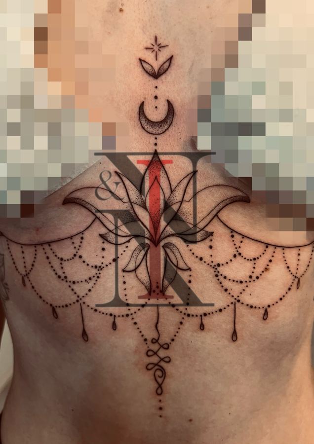 Mandala & Dotwork-Tattoo von Needle & Ink