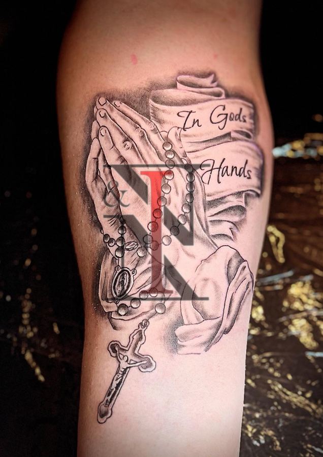 Realistic-Tattoo von Needle & Ink